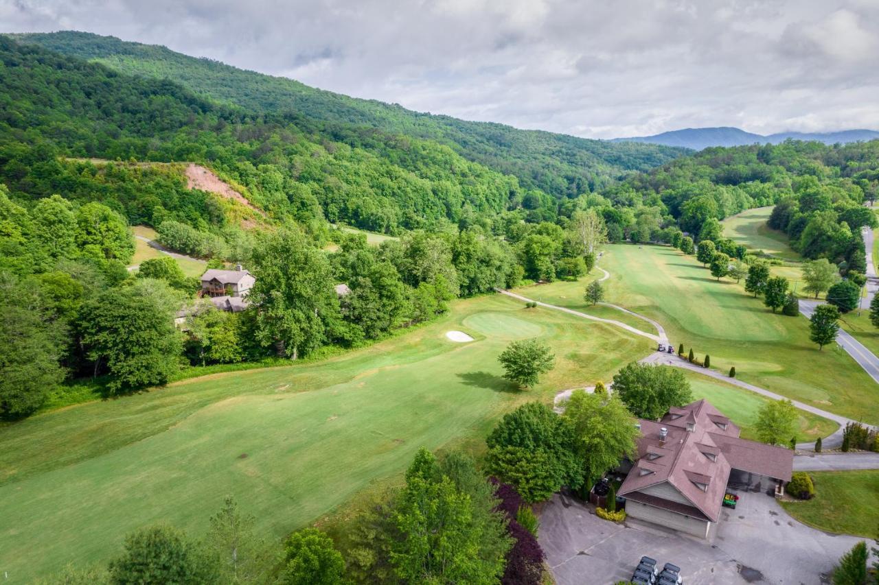شقة Smoky Mountain Escape Whittier المظهر الخارجي الصورة